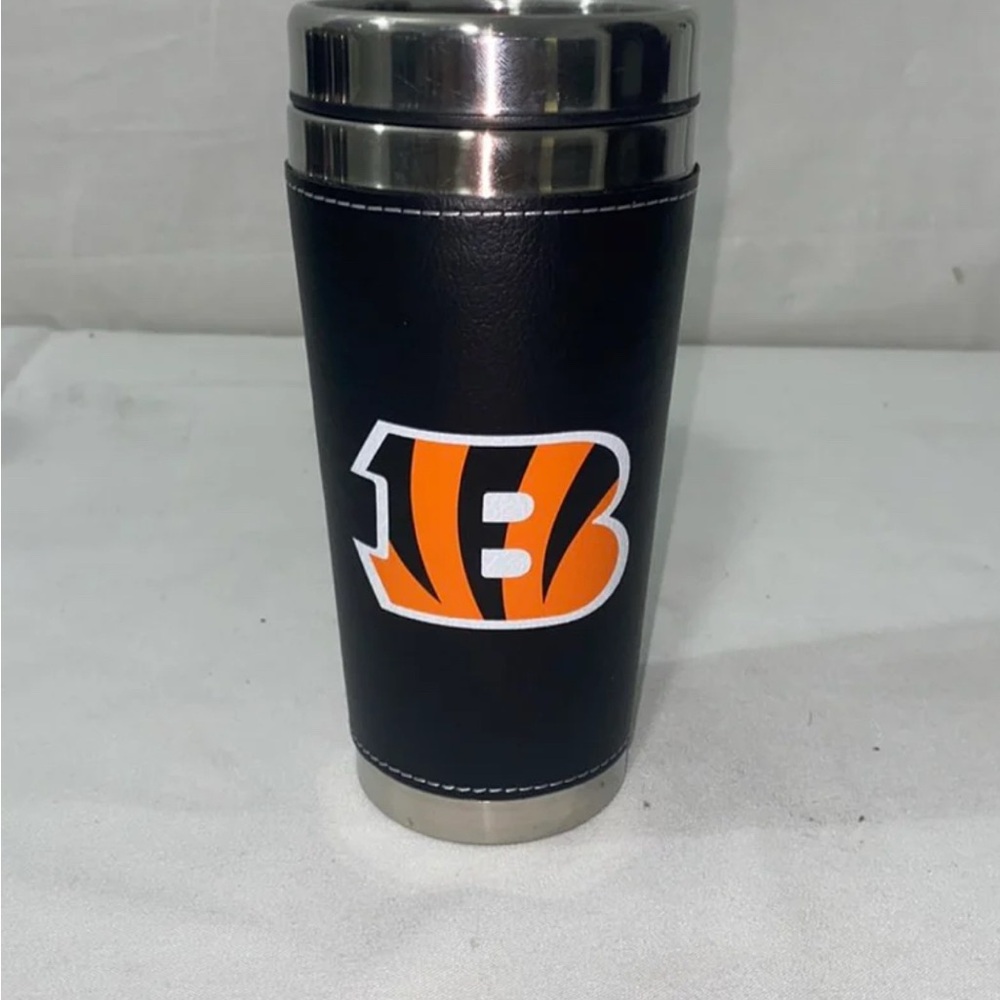 NFL  Cincinnati  Bengals Leather Wrapped Stainless Steel 16oz Travel Tumbler